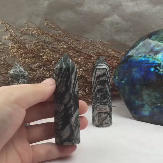 Black Line Stone Tower,Black Line Stone Point,Crystal Tower/Wand,Healing Crystal,Reiki Chakra Stone,Home Decor,For Gift