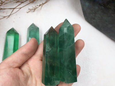 Green Fluorite Tower，Fluorite Point，Crystal Tower/Wand，Healing Crystal，Reiki Chakra Stone，Home Decor，For Giftwa