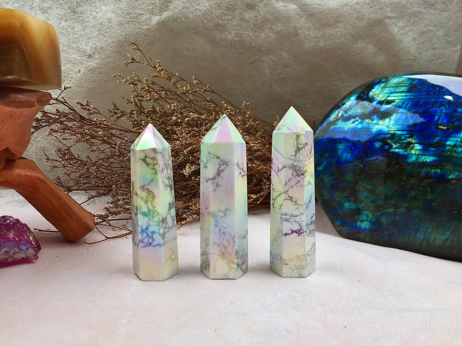 Aura Howlite Tower,Aura Howlite Point，Crystal Tower/Wand，Healing Crystal，Reiki Chakra Stone，Home Decor，For Gift